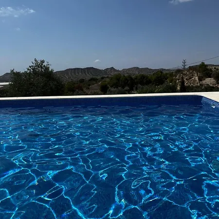 La Famille Villa